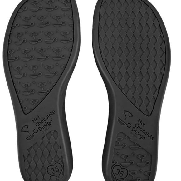 Size 9, real Hot Chocolate brand! Comes with button. Super silky and soft. - Picture 5 of 5